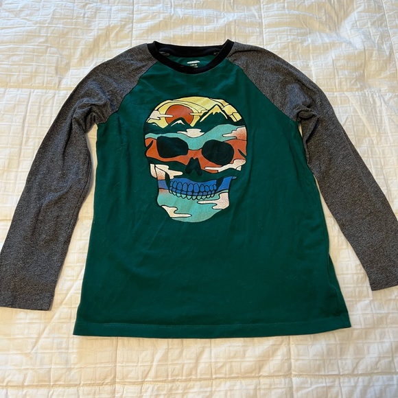 Old Navy Boys Long sleeve shirts 10-12 (2 pack) - Picture 7 of 8